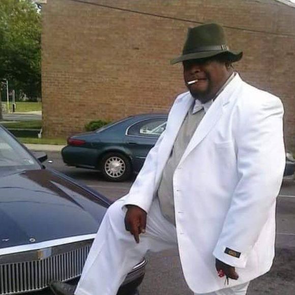 Meet your Posher, Aaron - Picture 1 of 1